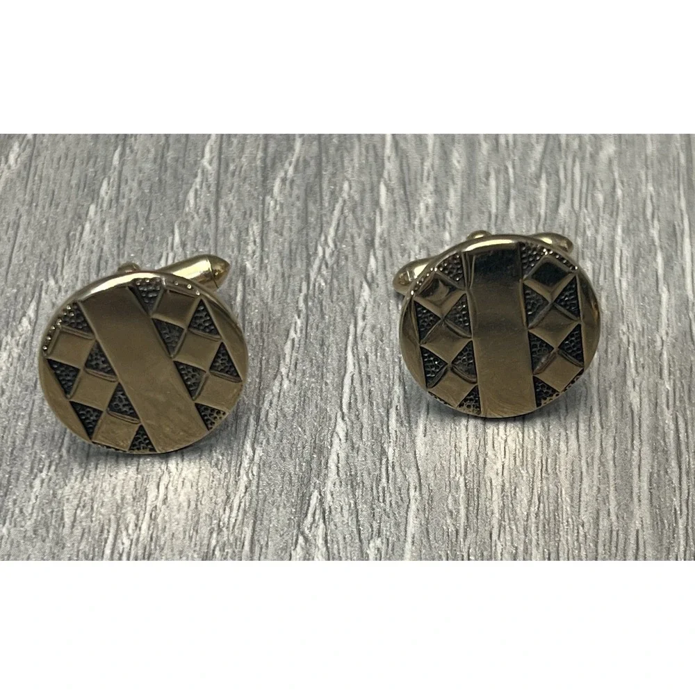 Vintage SWANK Gold Tone Geometric Pattern Bullet Back Cufflinks Men's Jewelry